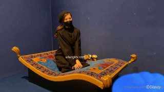 约炮良家学妹嫩妹子，刚开始还抗拒，插入后呻吟销魂